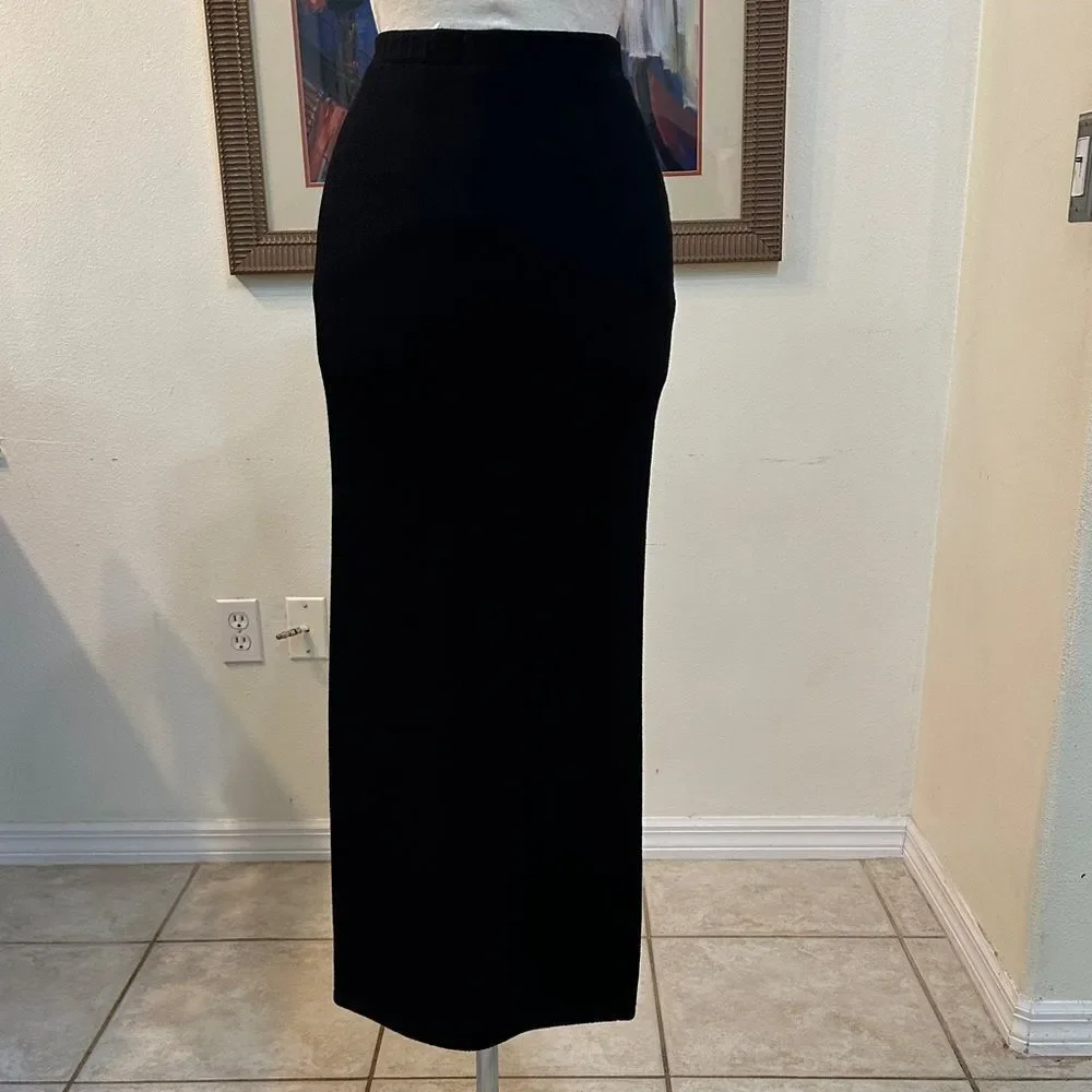 St. John Collection Black Santana Knit Long Skirt w/ Side Slit Size 10 - Picture 7 of 10